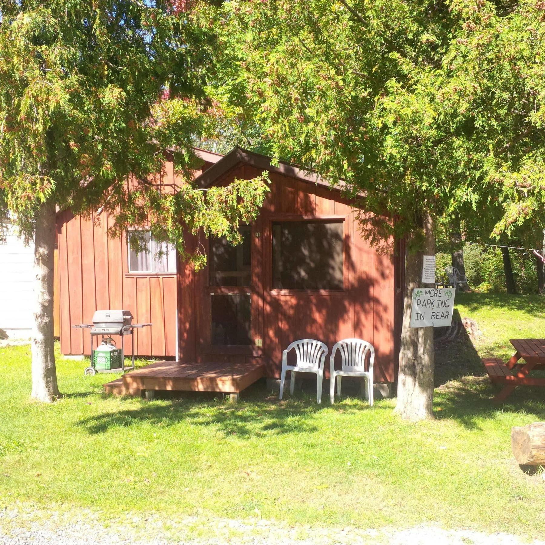 Marble Lake Lodge Cloyne Экстерьер фото